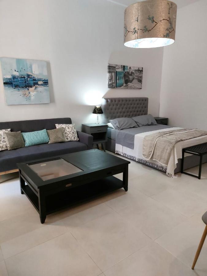 Ivy Rooms Sliema Ngoại thất bức ảnh