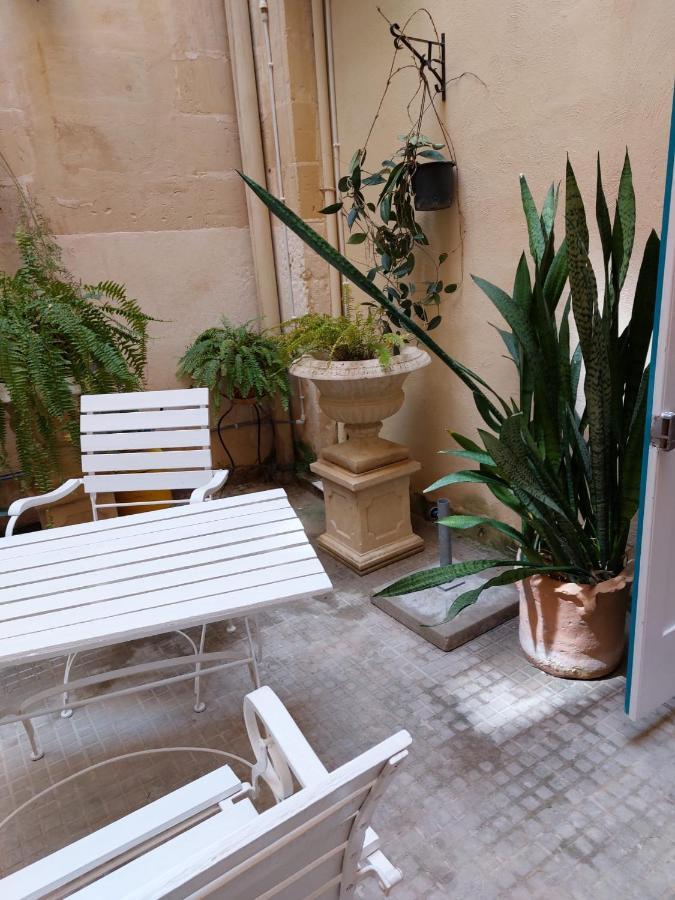 Ivy Rooms Sliema Ngoại thất bức ảnh